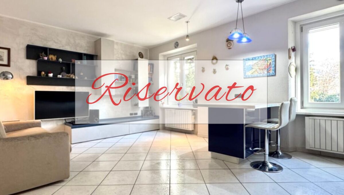 scritta Riservato PROCACCINI